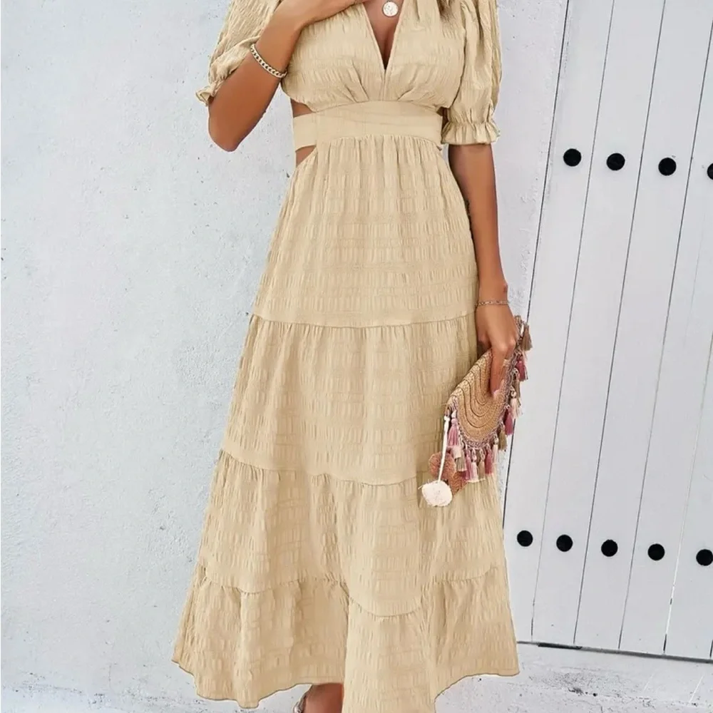 Beige Peplum Tied Backless Cutout Maxi Summer Dress Size Small NWT - Picture 4 of 6